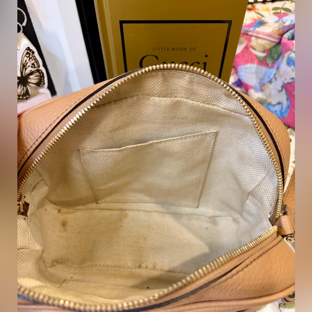 GUCCI Leather Soho Disco Crossbody w/Tassel Unisex/feminine look add Gucci scarf - Picture 14 of 16